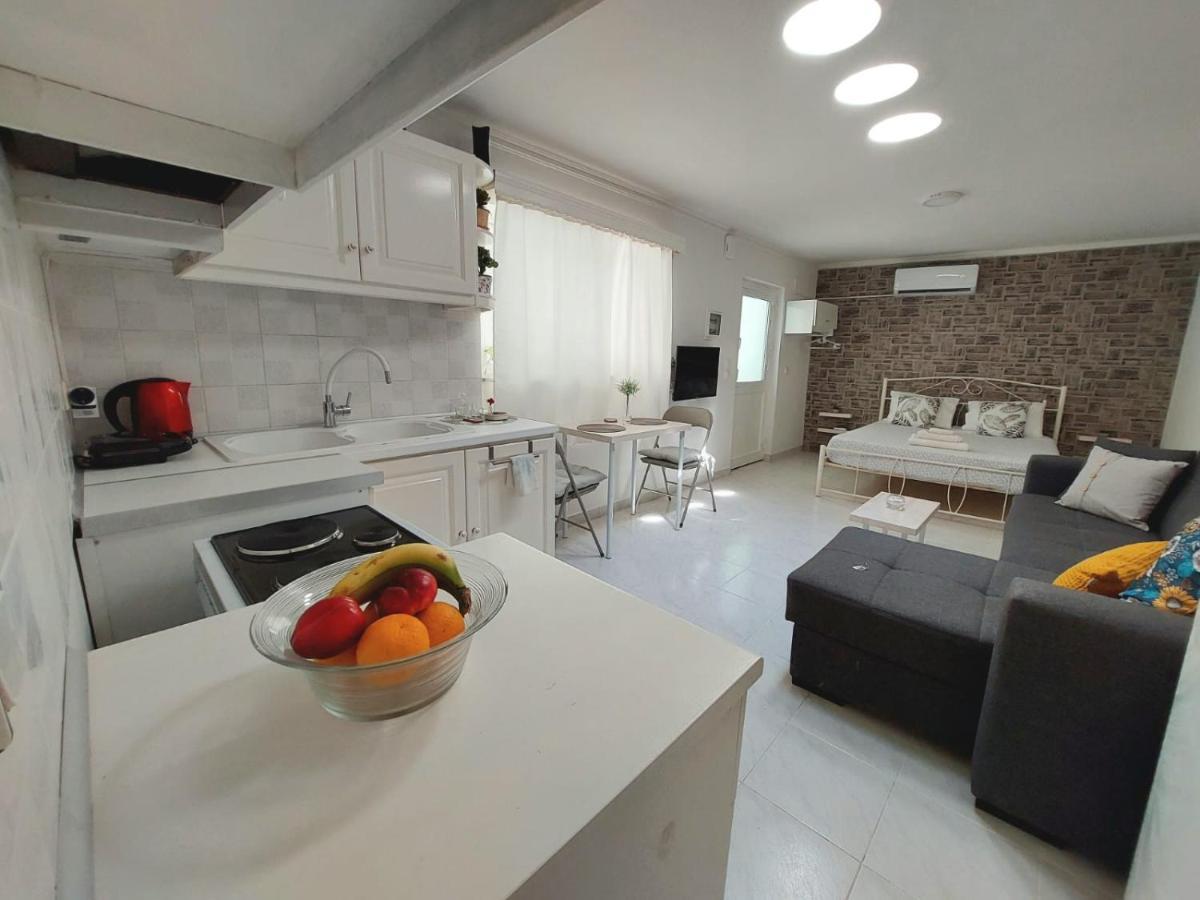 S For Studio - Detached, Close To City Center Chania  Exterior photo